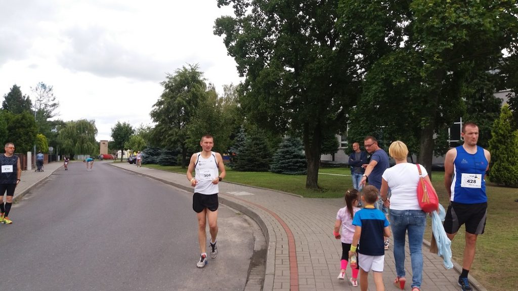 Rozgrzewka przebiegła bardzo spokojnie i praktycznie bez nerw i stresu przed biegiem 